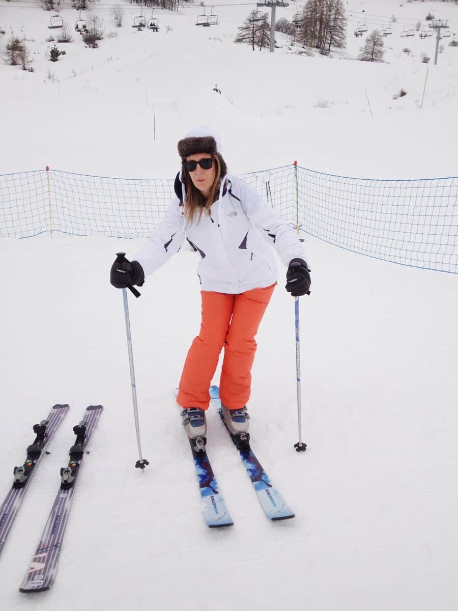 My pre-ski confidence in the car park wearing my fancy new ski pants (which I still love regardless of my ability).