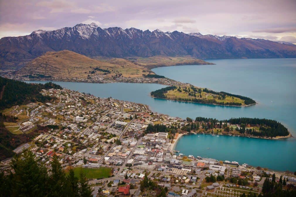 Queenstown (10)