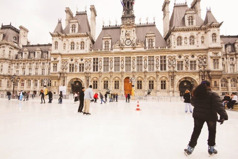 Hotel de Ville in winter