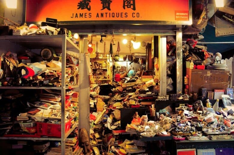 Hong Kong Antique Market Cat Street