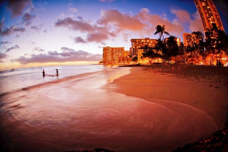 Waikiki Beach - Hawaii - The Wandering Lens