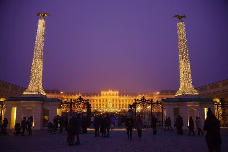 Christmas Markets by The Wandering Lens www.thewanderinglens.com