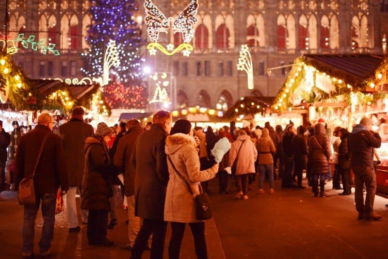 Christmas Markets by The Wandering Lens www.thewanderinglens.com