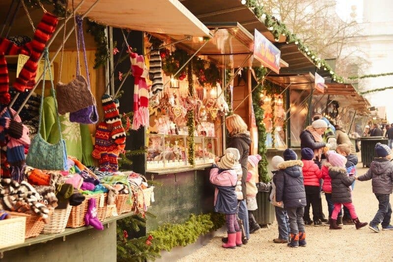 Christmas Markets by The Wandering Lens www.thewanderinglens.com