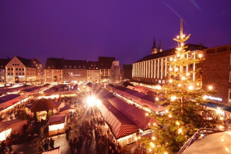 Christmas Markets by The Wandering Lens www.thewanderinglens.com