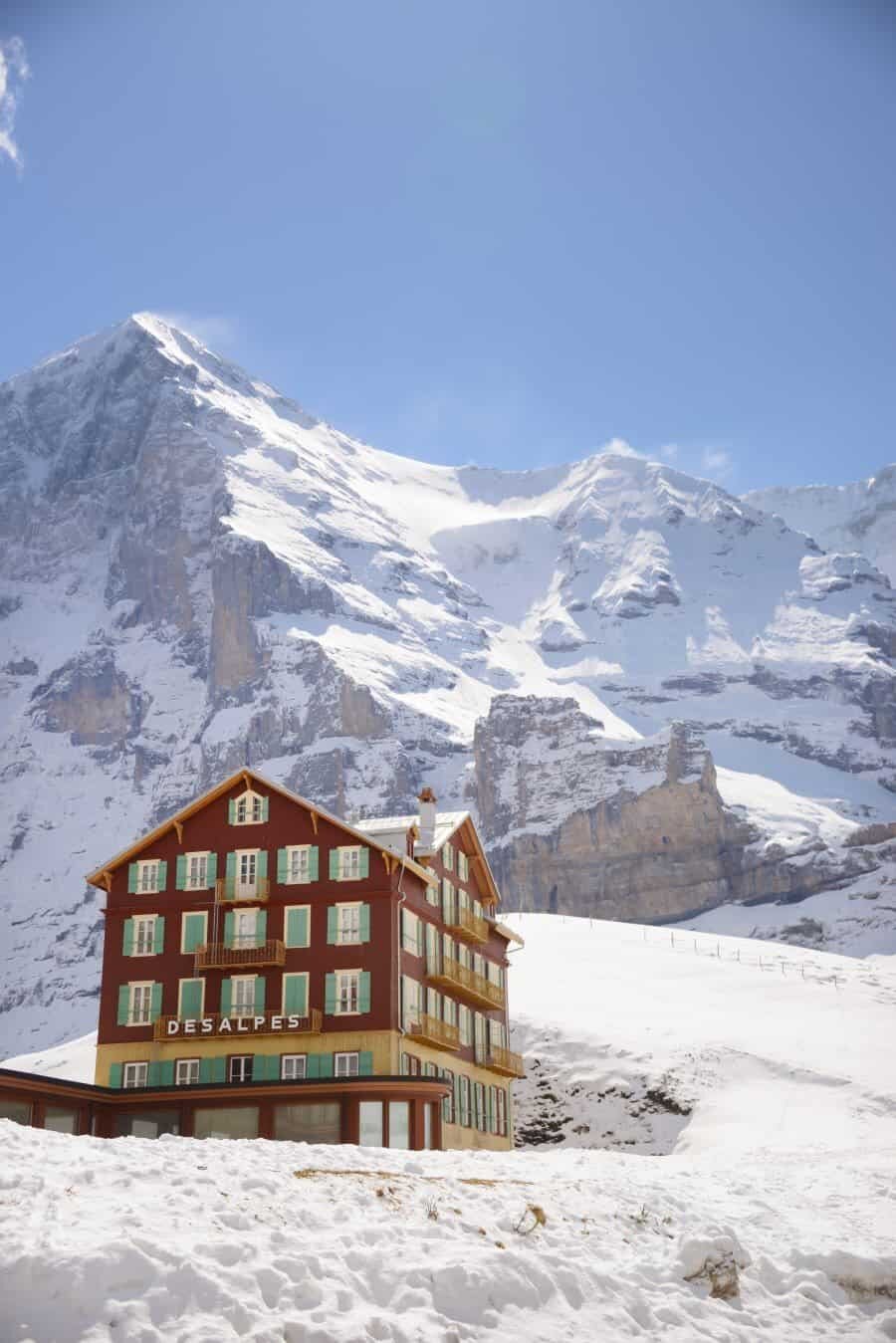 jungfrau-travel-guide-wengen-lauterbrunnen-and-grindelwald-by-the-wandering-lens-14