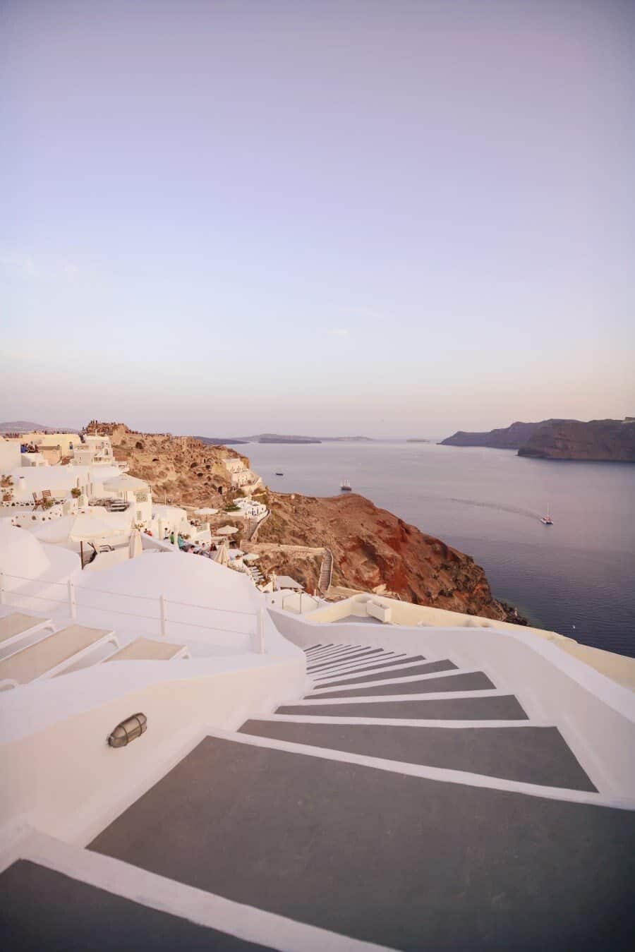 Santorini Photo Locations by The Wandering Lens www.thewanderinglens.com