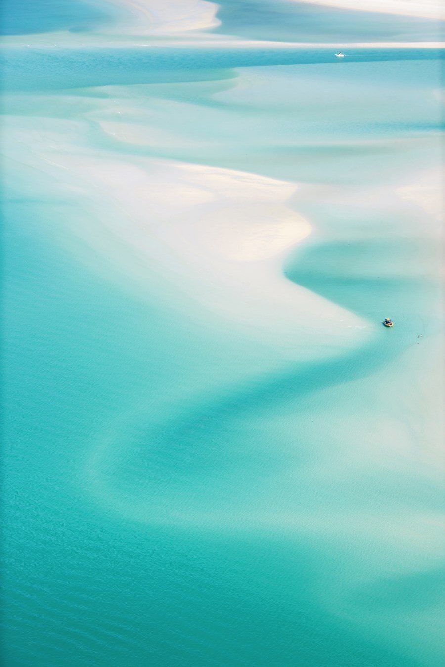 Whitehaven Beach, Queensland, Australia photographed by Lisa Michele Burns of The Wandering Lens