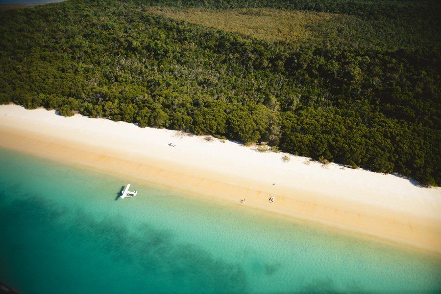 Whitehaven Beach, Queensland, Australia photographed by Lisa Michele Burns of The Wandering Lens