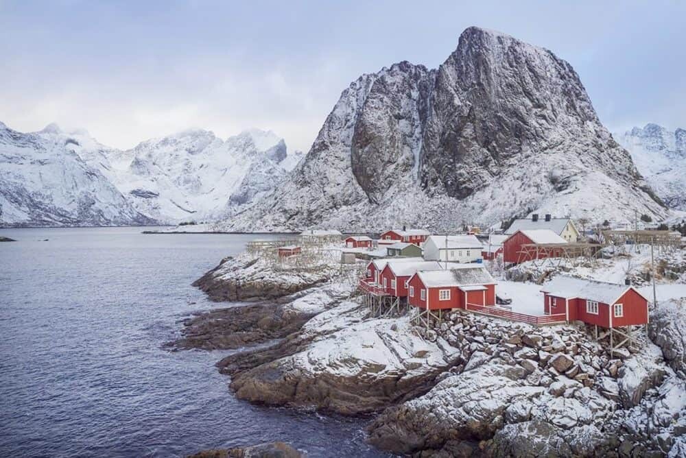 The Midnight Sun Lofoten - MARAT STEPANOFF PHOTOGRAPHY