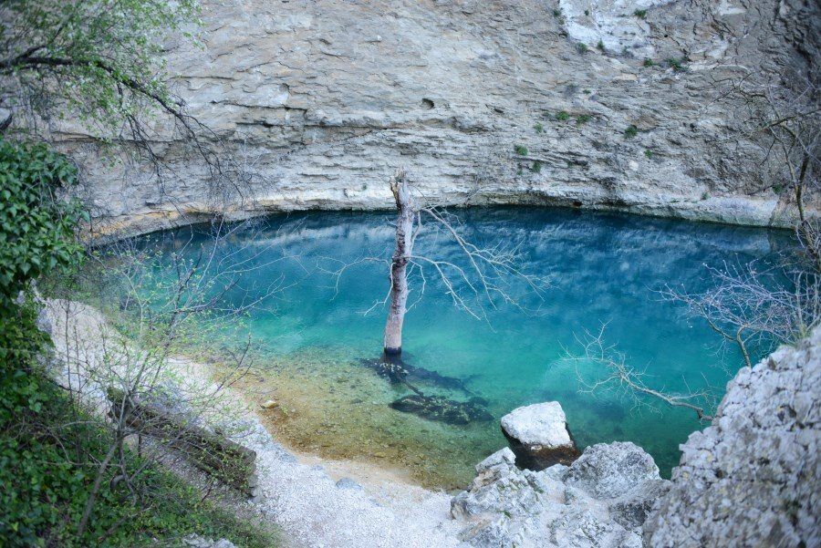 Fontaine de Vaucluse, Places to photographin Provence, France