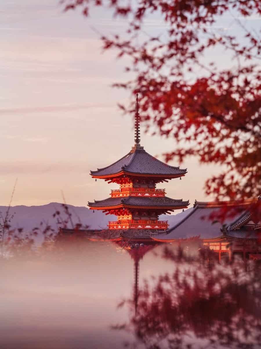 Creating Reflections - Kiyomizudera, Kyoto, Japan