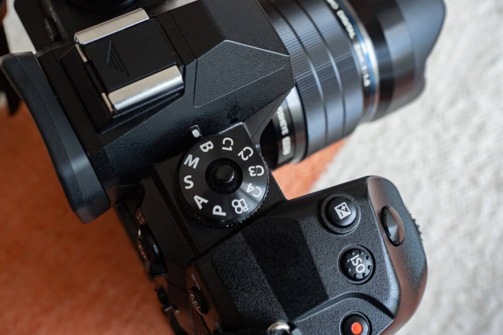 Olympus OM-D E-M1X Camera Review