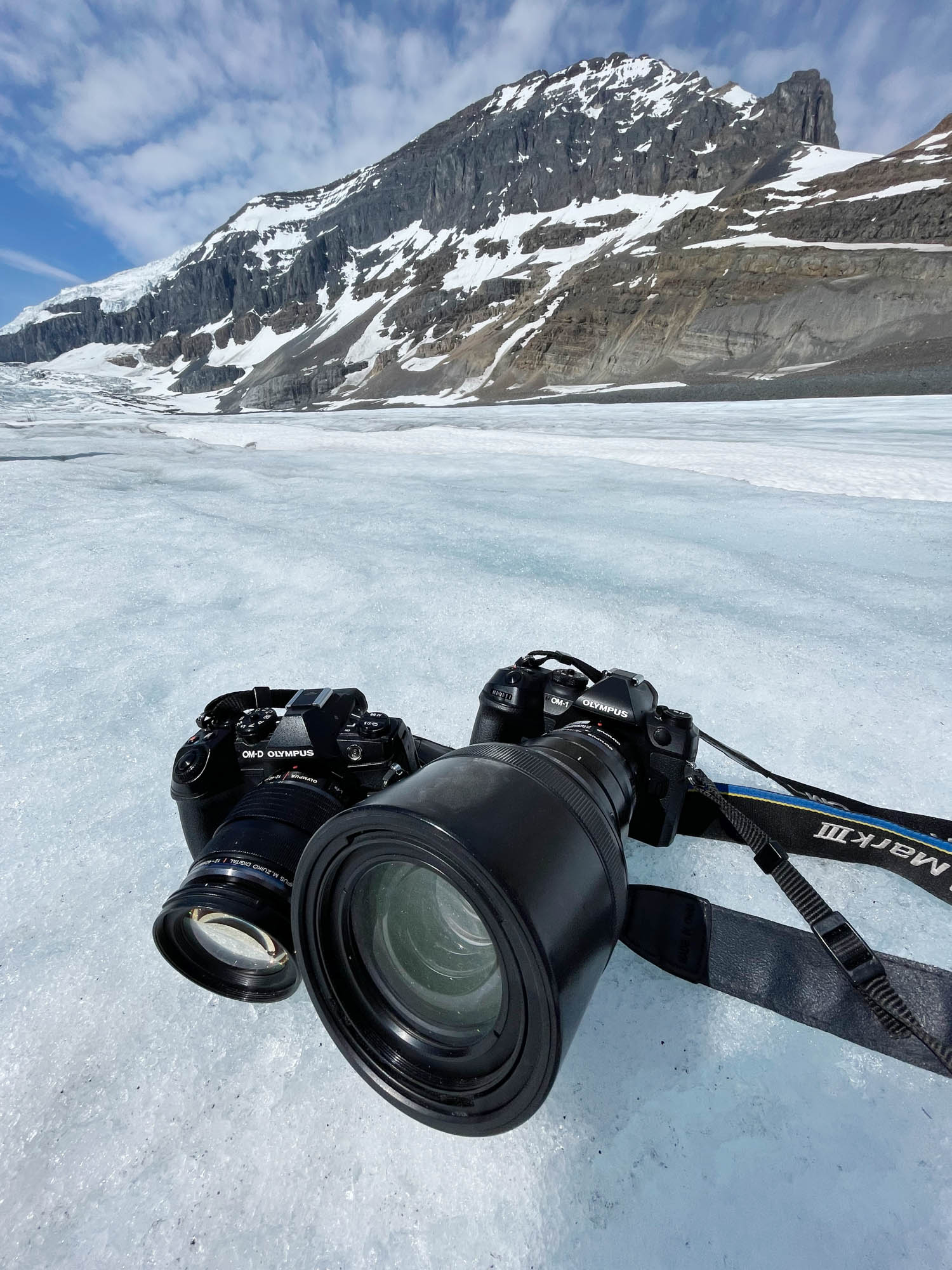 athabasca glacier walking tour